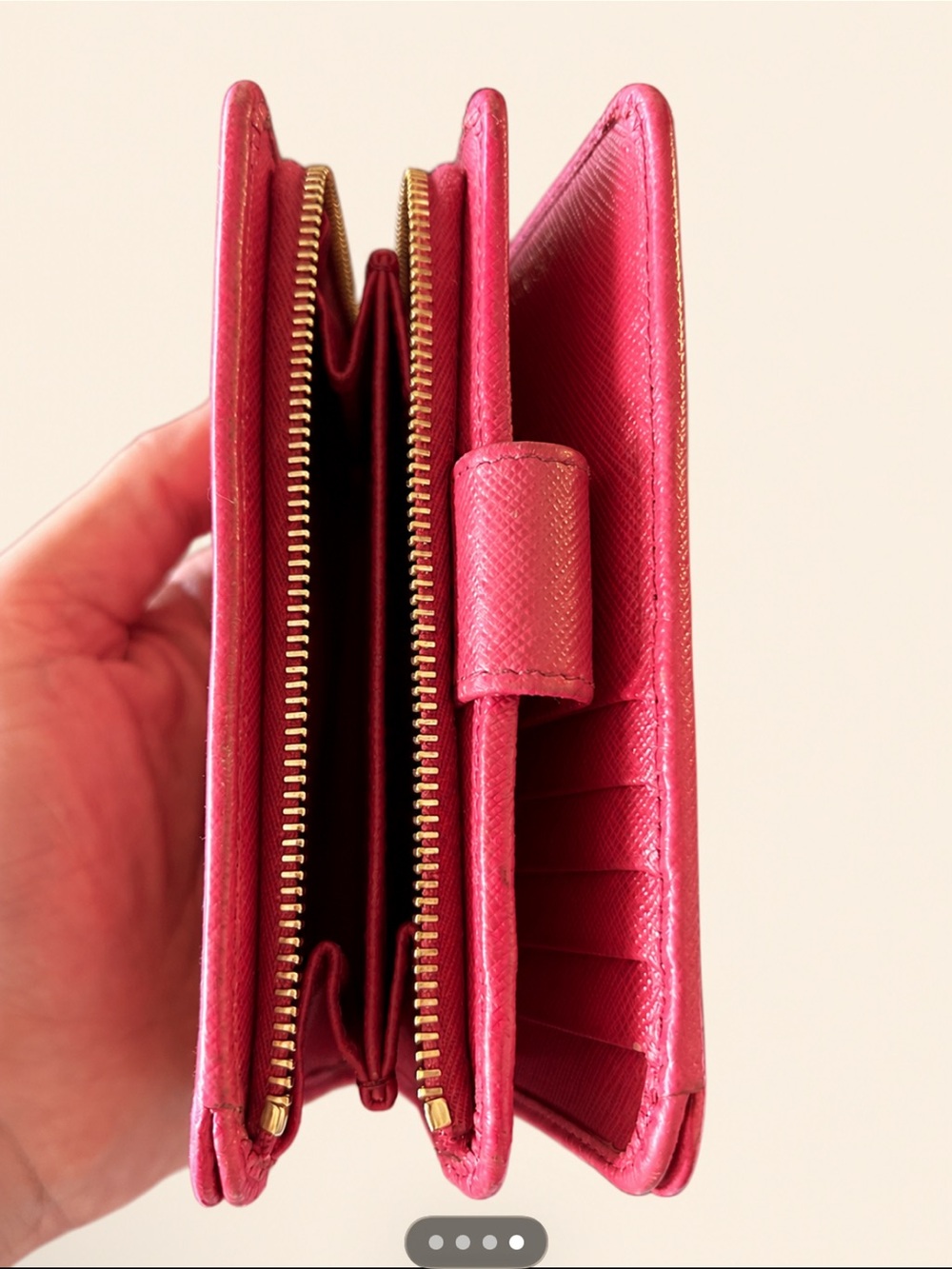 Prada Pink Saffiano Leather medium size Zip Wallet with Gold Logo - Picture 8 of 10